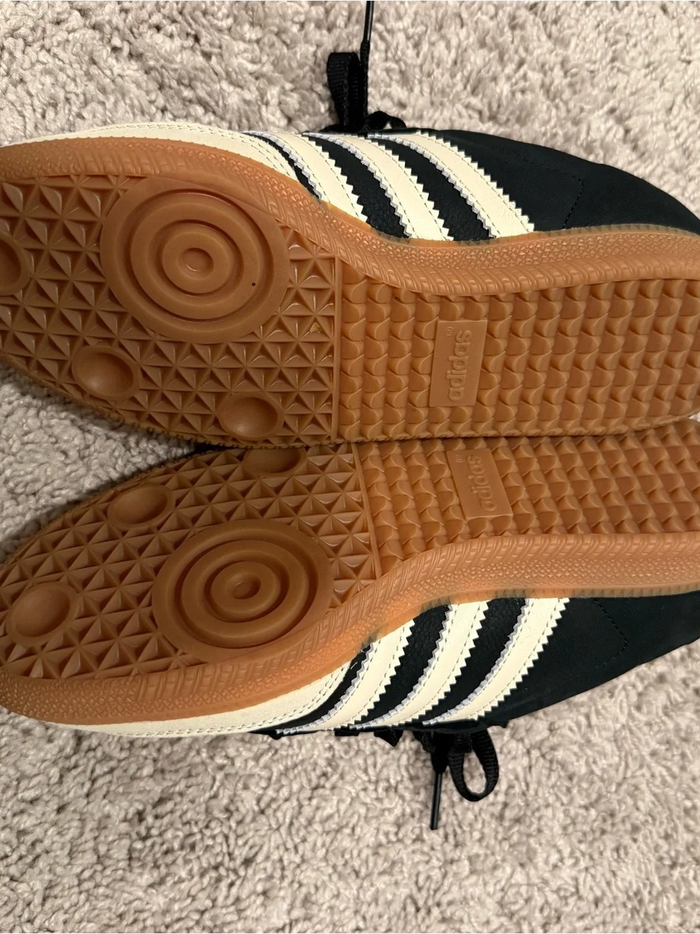 adidas OG Samba - Color: Core Black / Wonder White SZ 7 Women’s - Picture 4 of 9
